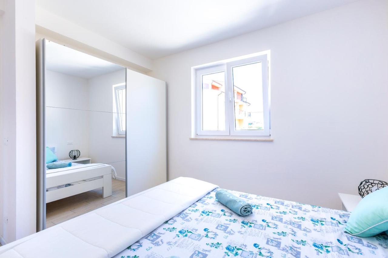 Villa Suzy Медулин Екстериор снимка